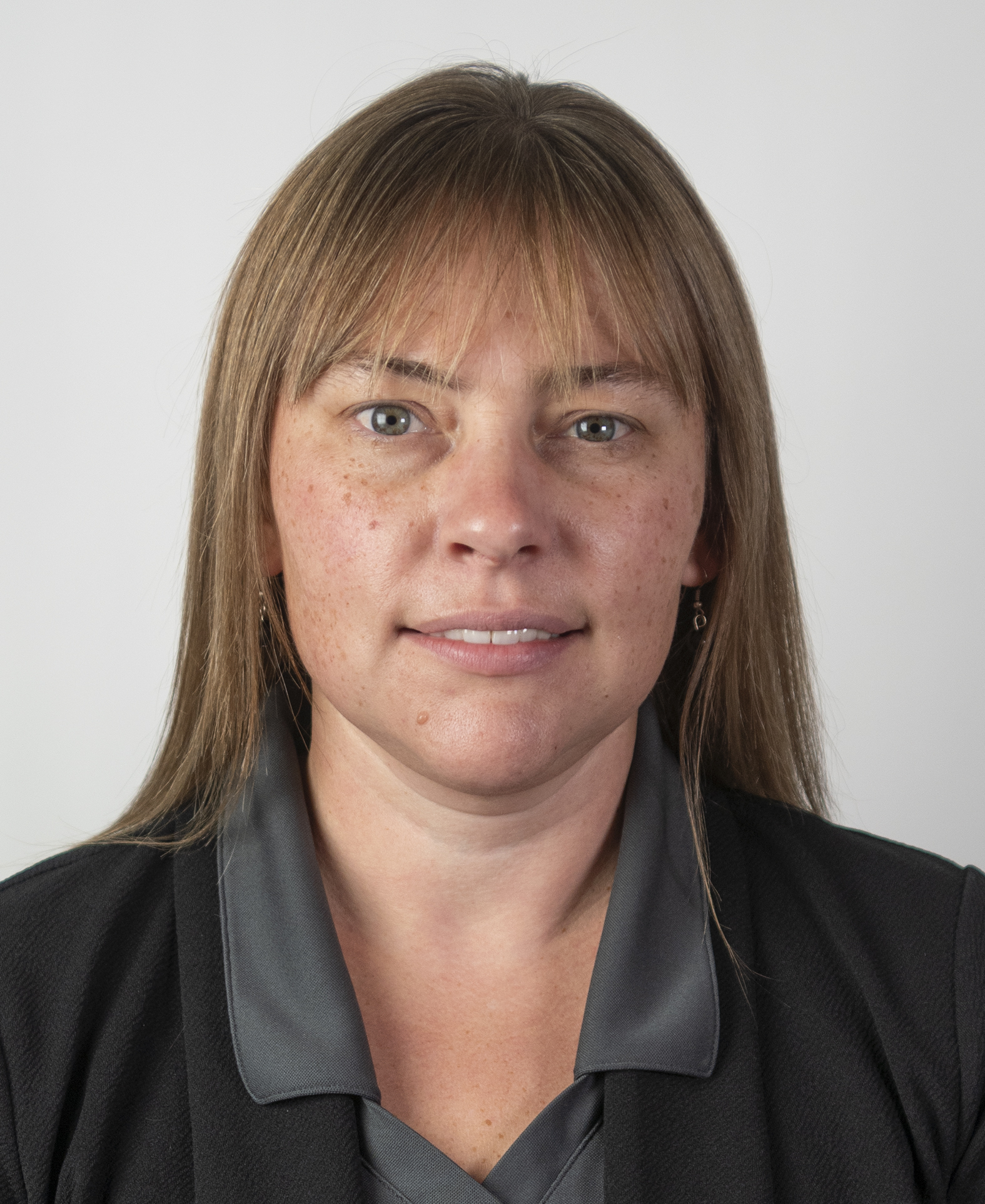 Holly De Vries